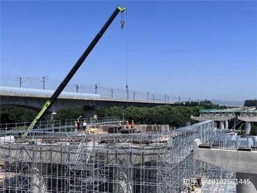 它主要包括建筑智能化工程,电子工程,电子